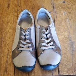 Keen lace-up shoes